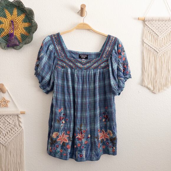 Johnny Was Workshop Aimee Embroidered Floral and Plaid Pattern Top Size Small